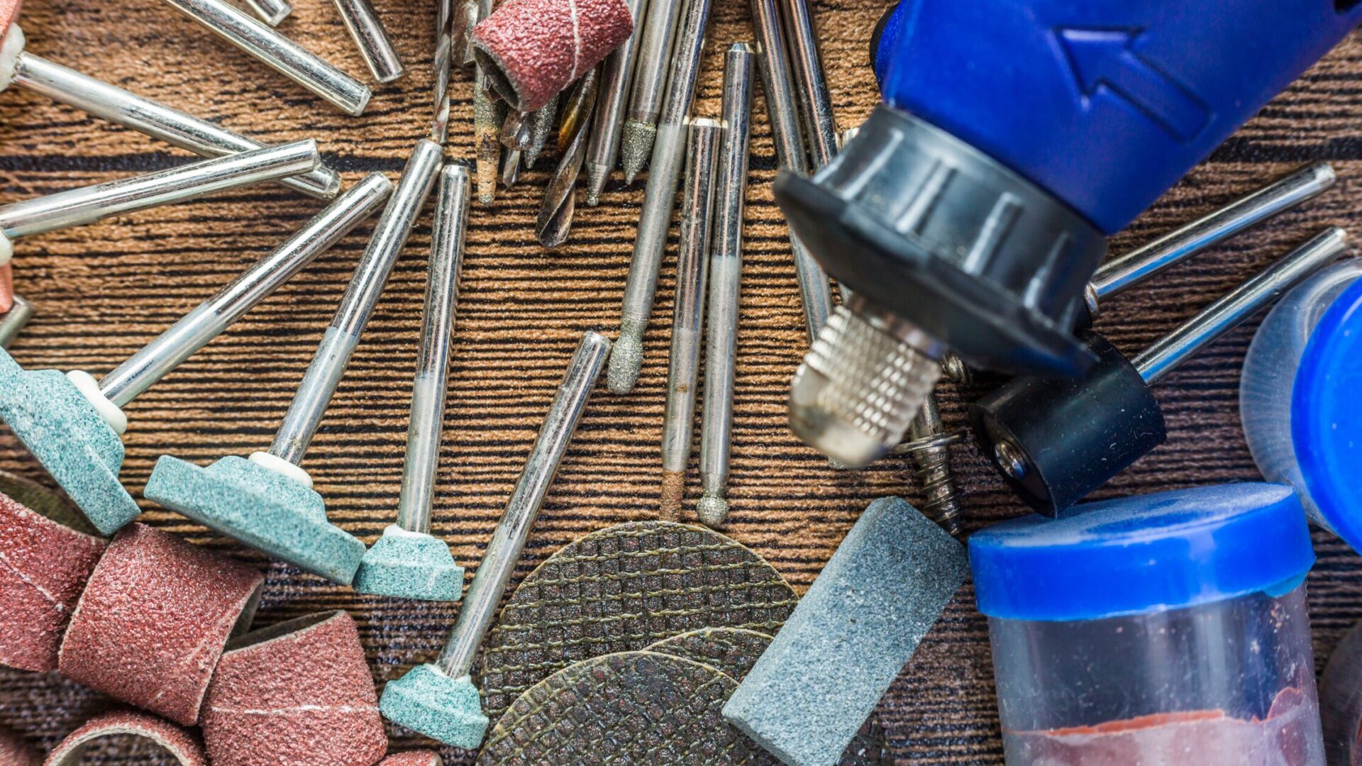 Types of Abrasive Grades, Uses & Applications for Various Materials