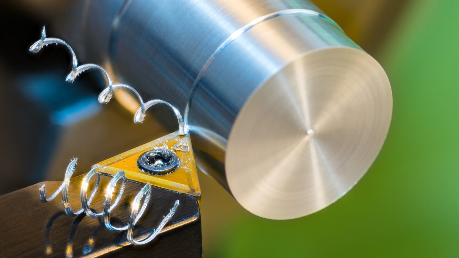 How a PCD Grewing Tool Can Transform Your Cutting Performance