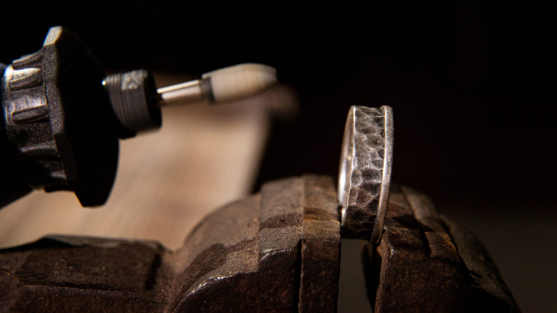 Facing Quality Issues in Precision Grinding? Switch to Electroplated CBN Pins for Lasting Accuracy